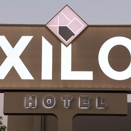 Hotel Xilo Glendale Exterior foto